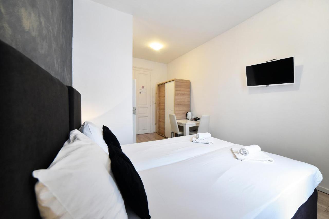 Virtus Apartments And Rooms With Free Private Parking 자그레브 외부 사진