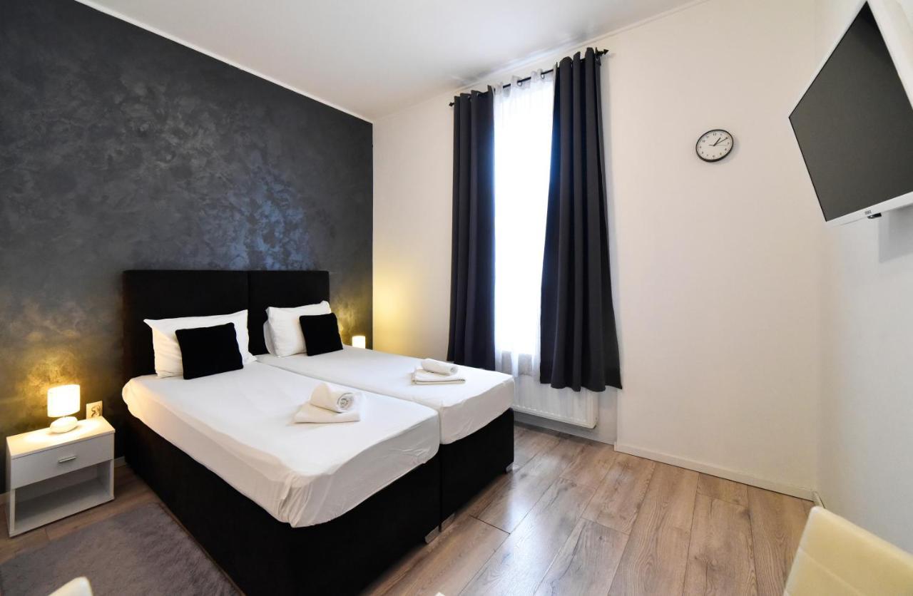 Virtus Apartments And Rooms With Free Private Parking 자그레브 외부 사진
