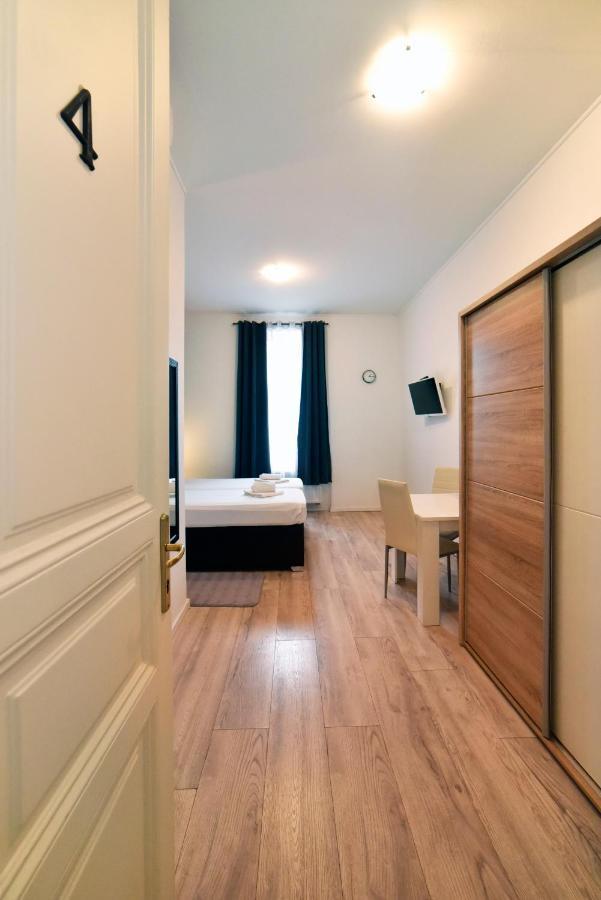 Virtus Apartments And Rooms With Free Private Parking 자그레브 외부 사진