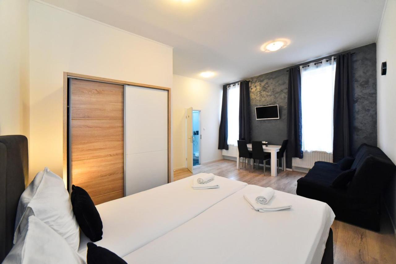Virtus Apartments And Rooms With Free Private Parking 자그레브 외부 사진