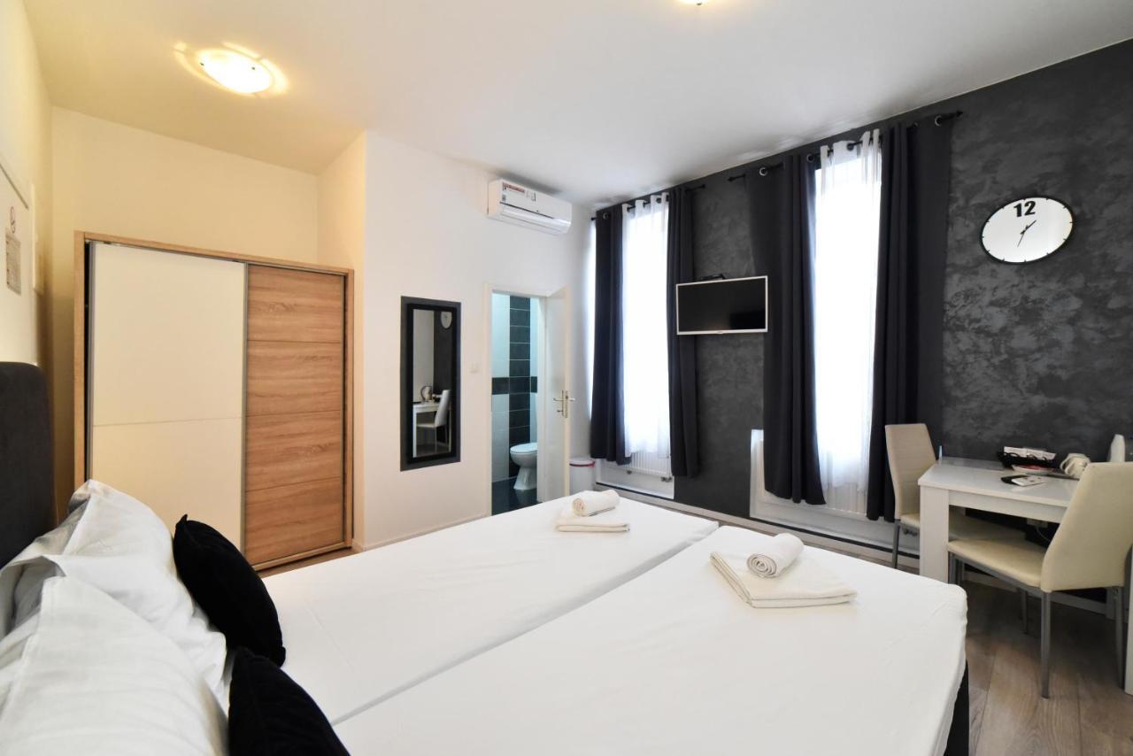 Virtus Apartments And Rooms With Free Private Parking 자그레브 외부 사진