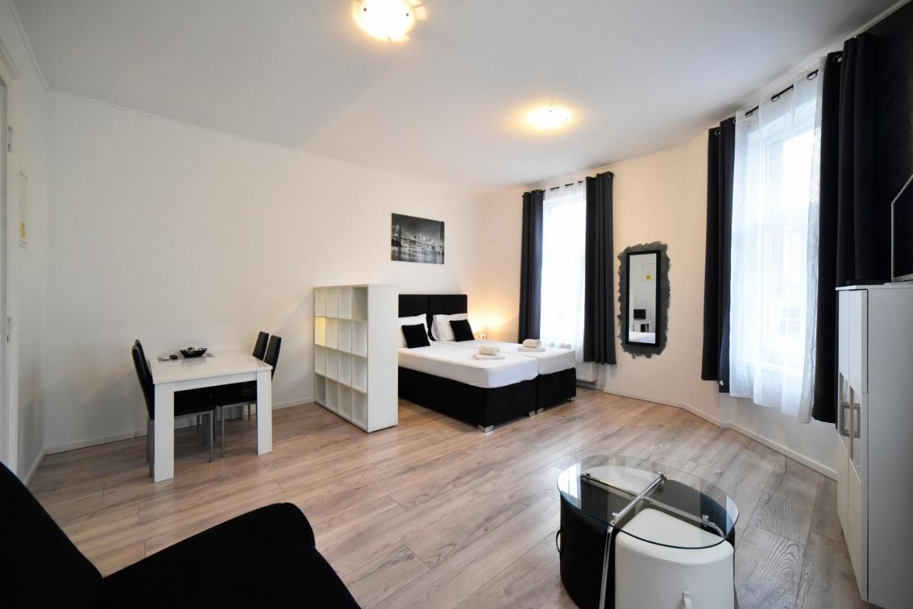 Virtus Apartments And Rooms With Free Private Parking 자그레브 외부 사진