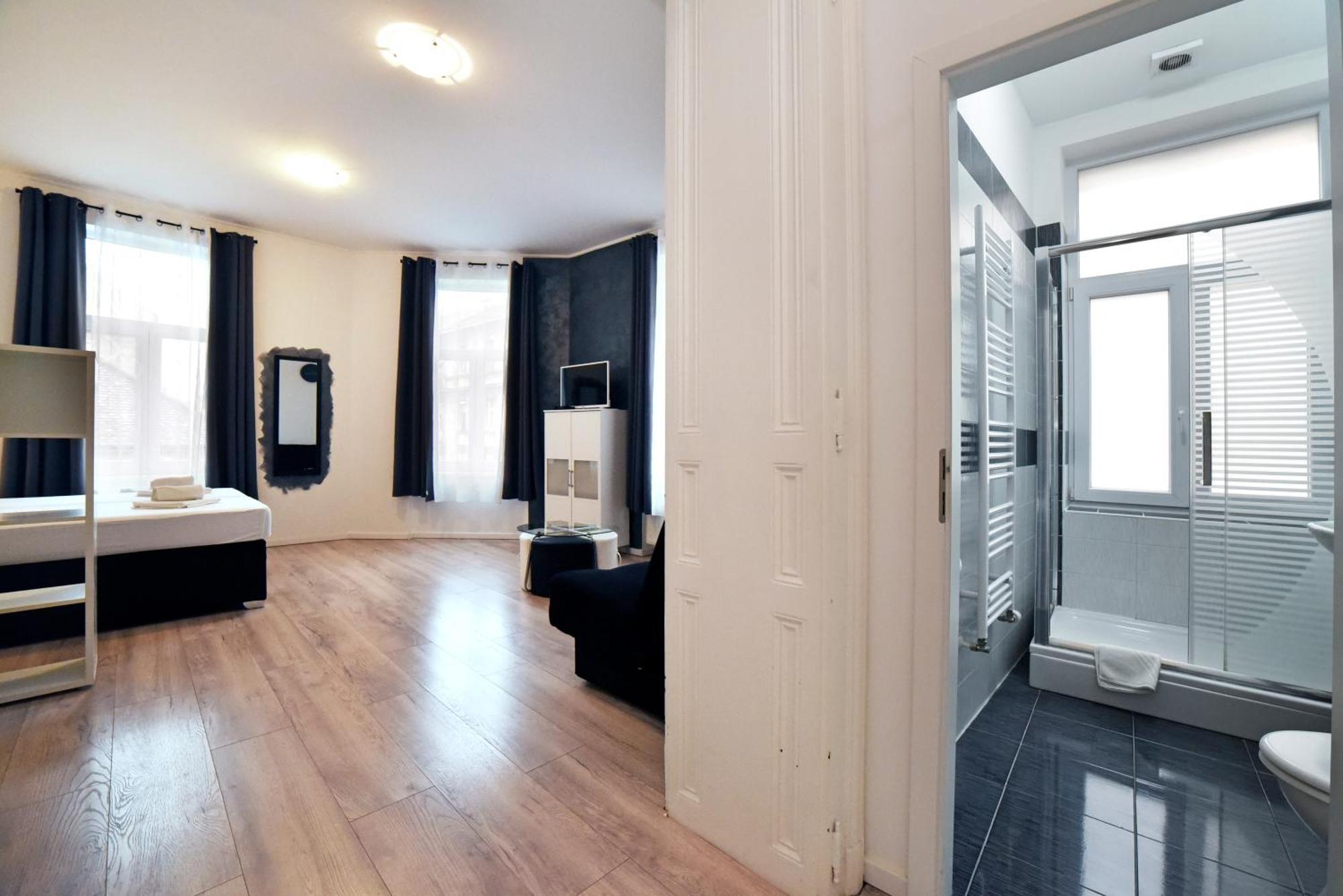 Virtus Apartments And Rooms With Free Private Parking 자그레브 외부 사진